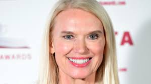 How tall is Anneka Rice?